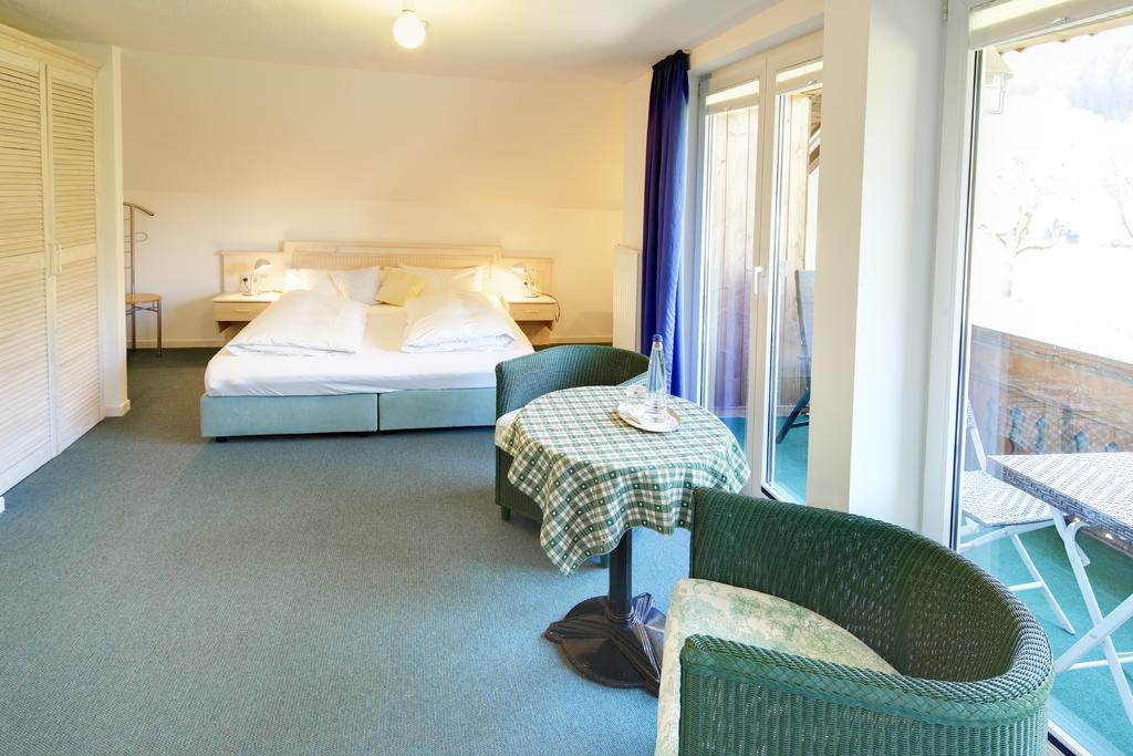 Hotel Kleiner Koenig Schwangau Ngoại thất bức ảnh