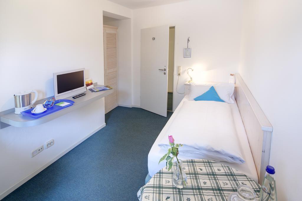 Hotel Kleiner Koenig Schwangau Ngoại thất bức ảnh