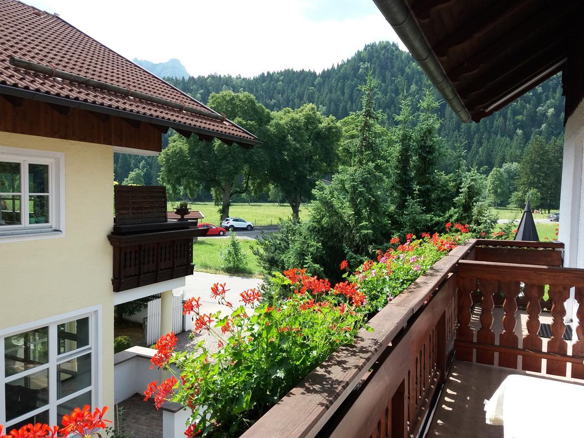 Hotel Kleiner Koenig Schwangau Ngoại thất bức ảnh